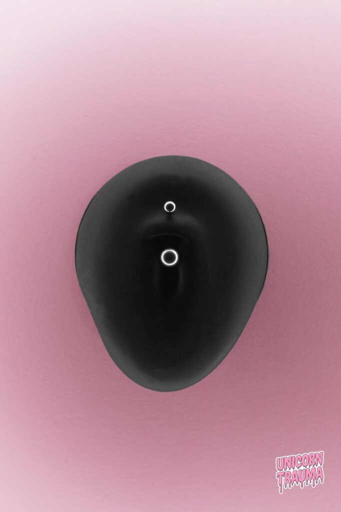 UNICORN TRAUMA - HISTOIRE DU PIERCING - LE NOMBRIL